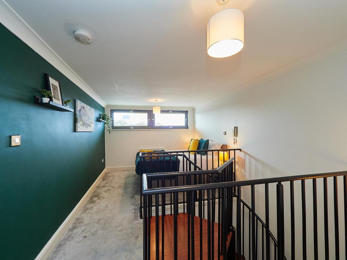 Emerald Suite - Two Story Duplex Apartment - Balcony - Contractors - Family - City Centre - Broadway Plaza - Five Ways - Sleeps 6 Μπέρμιγχαμ Εξωτερικό φωτογραφία